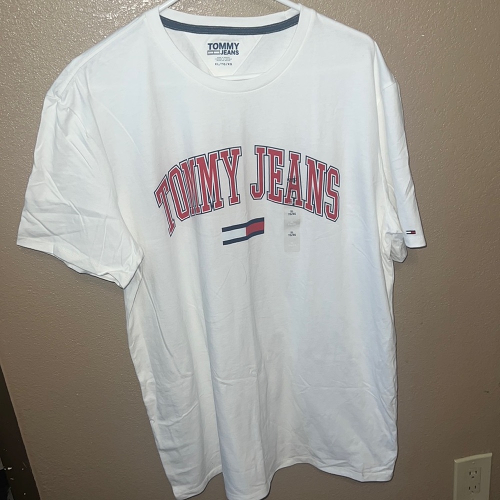 Tommy jeans men’s t-shirt shorts size xl